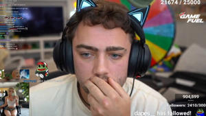 Top Twitch Streamers Like Pokimane, Mizkif Threaten Strike After $200,000 Gambling Scam