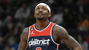 Bradley Beal confronted by fan over gambling losses, and now police are involved