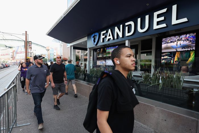 FanDuel Is Gaining Traction in U.S. Gambling. It’s Time to Bet on the Parent Stock.