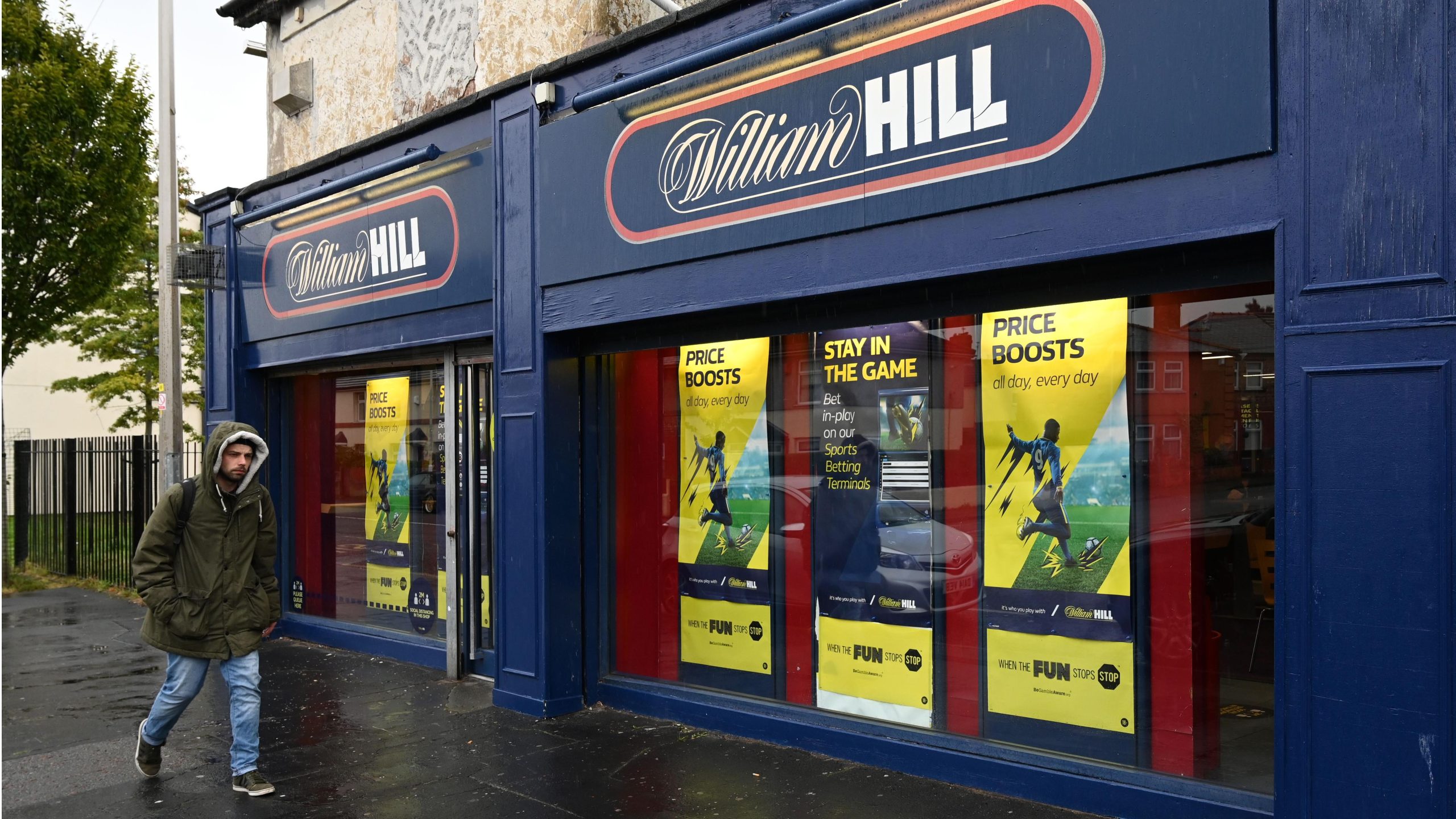 William Hill fined record £19.2m by gambling regulator