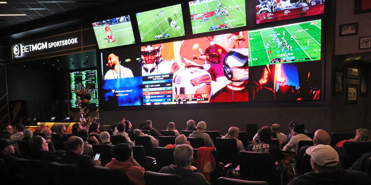 Ohio lawmakers move to allow more sports gambling in Cuyahoga County