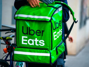 This Uber Eats driver only accepts high-value orders in the hope of getting big tips. He says it's 'like gambling,' but 'very exciting.'