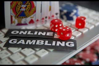 TN Guv Gives Assent to Bill Banning Online Gambling, CM Says Law Will Come into Force with Immediate Effect