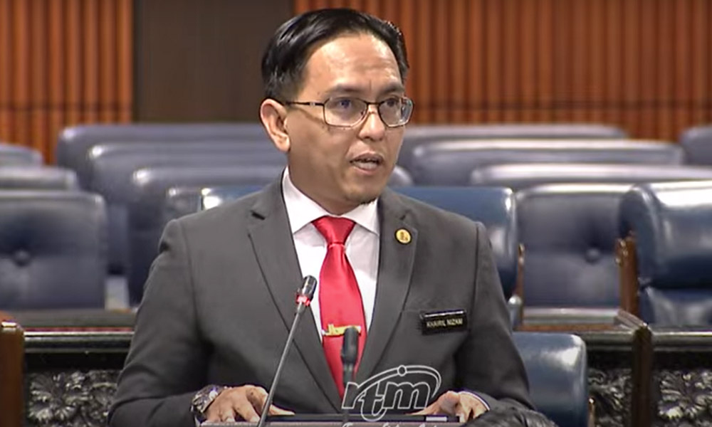 Issue public apology over 'gambling funds' claim, PAS leader urges PM