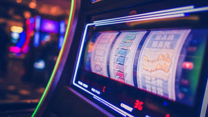 Victorian Government feels the heat as councils demand gambling crackdown