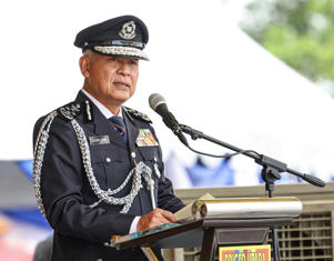 IGP: Police, MACC investigating involvement of politicians in online gambling