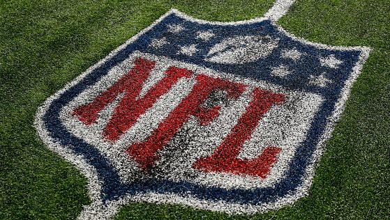 NFL continues to tiptoe through minefield of inconsistency, hypocrisy on gambling