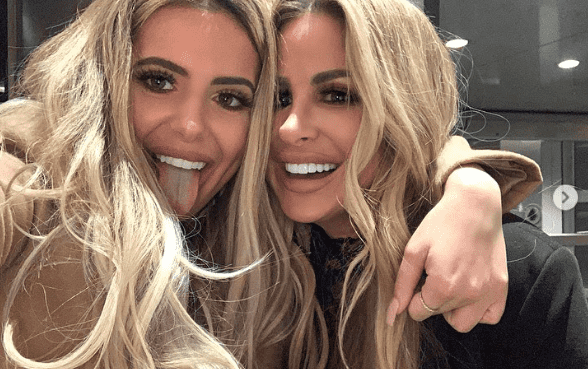 Before getting married to the reality star and NFL, she was a single mom to daughters Brielle, 26, and Ariana, 21 (kimzolciak/Instagram)