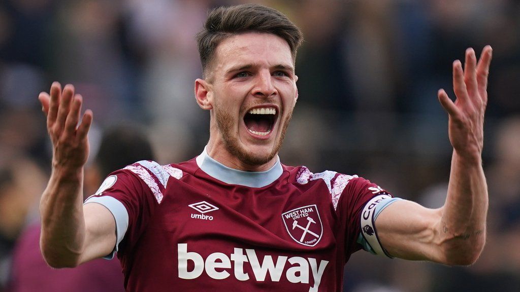 Declan Rice celebrates West Ham United’s win at Fulham