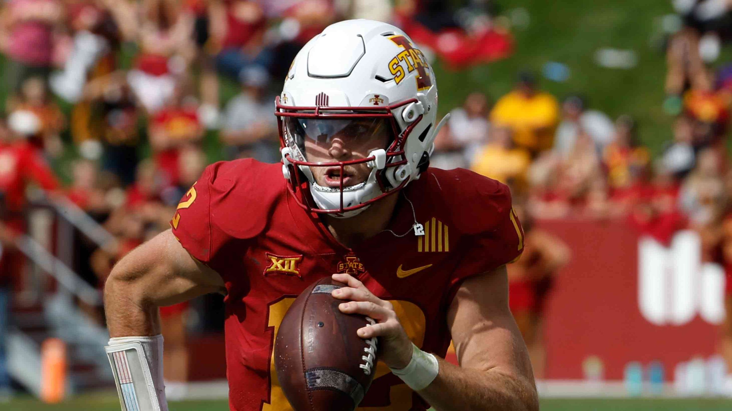 Iowa State QB Hunter Dekkers accused of betting on Cyclones sports and charged in gambling probe