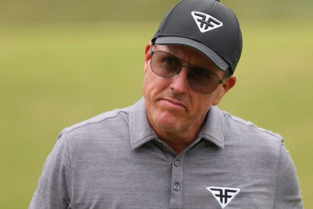 Mickelson Gambling News Casts $1B Career Earnings in New Light