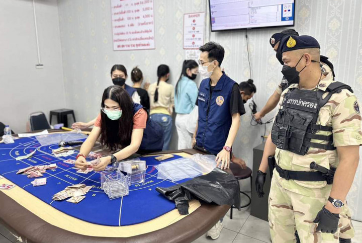 Officers transferred after gambling raid