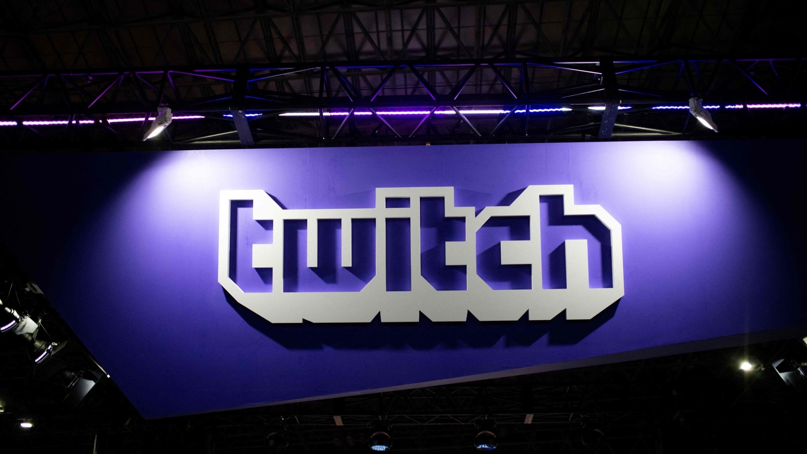 Twitch expands its ban on gambling livestreams