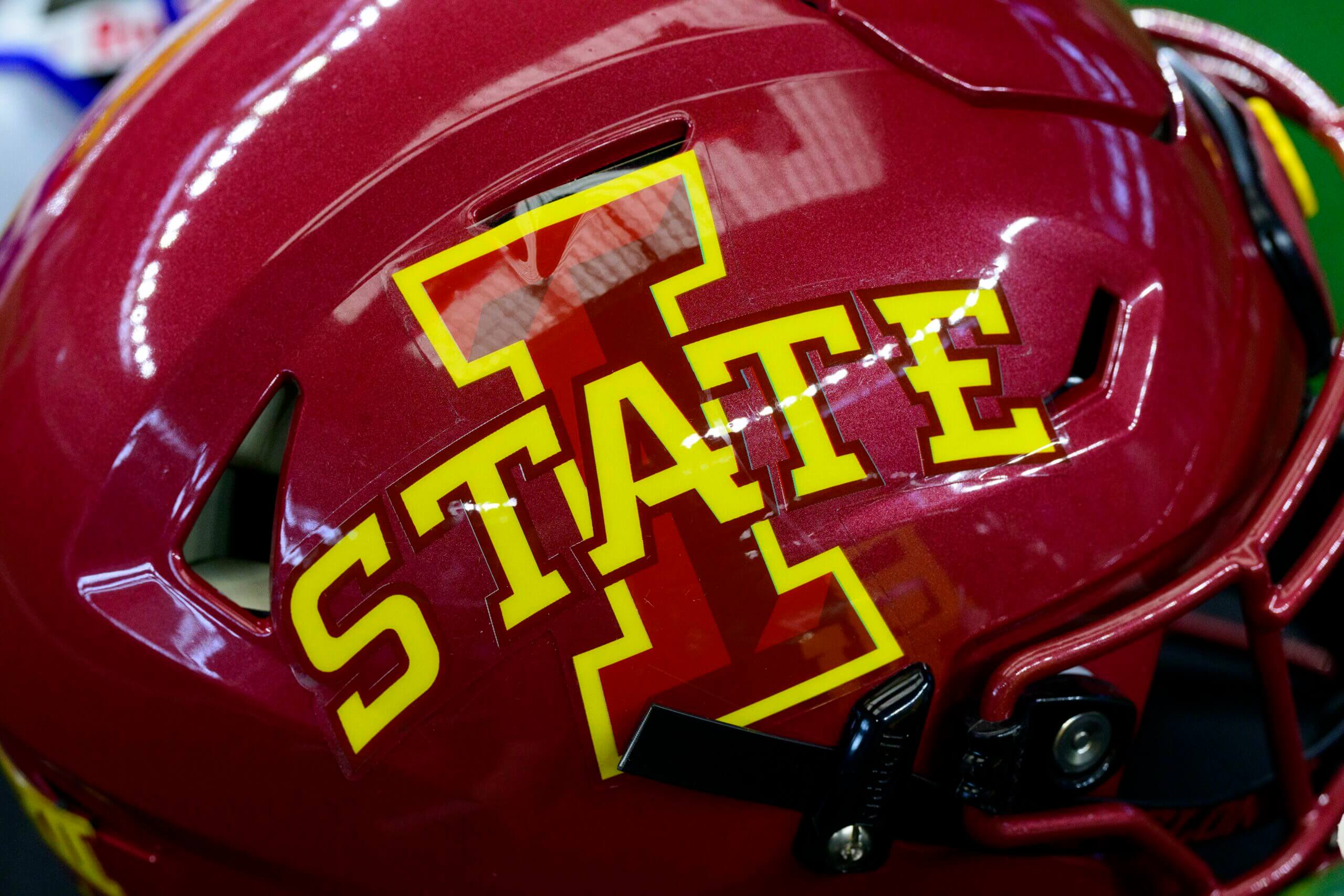 Five plead guilty to lesser charges in Iowa, Iowa State gambling probe