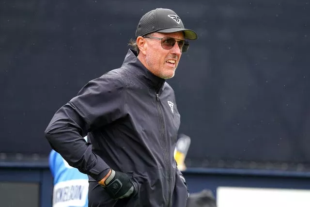 Itâs like a hurricane â Phil Mickelson opens up on gambling addiction | BreakingNews.ie