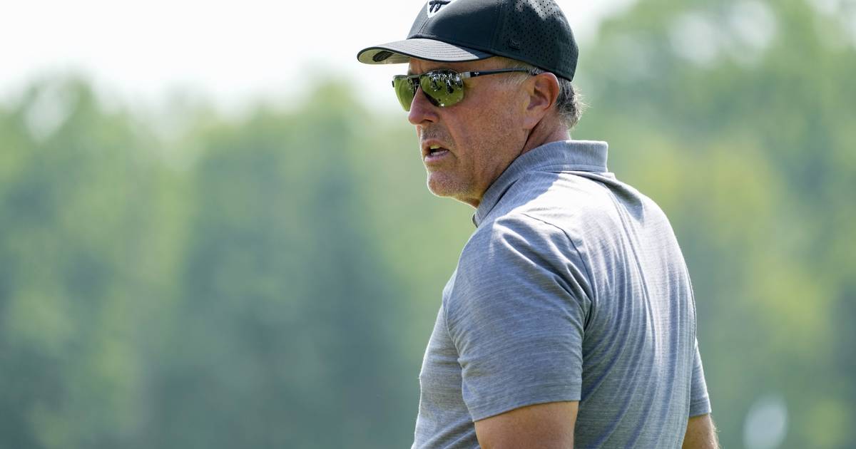 Phil Mickelson admits gambling addiction, says he has quit