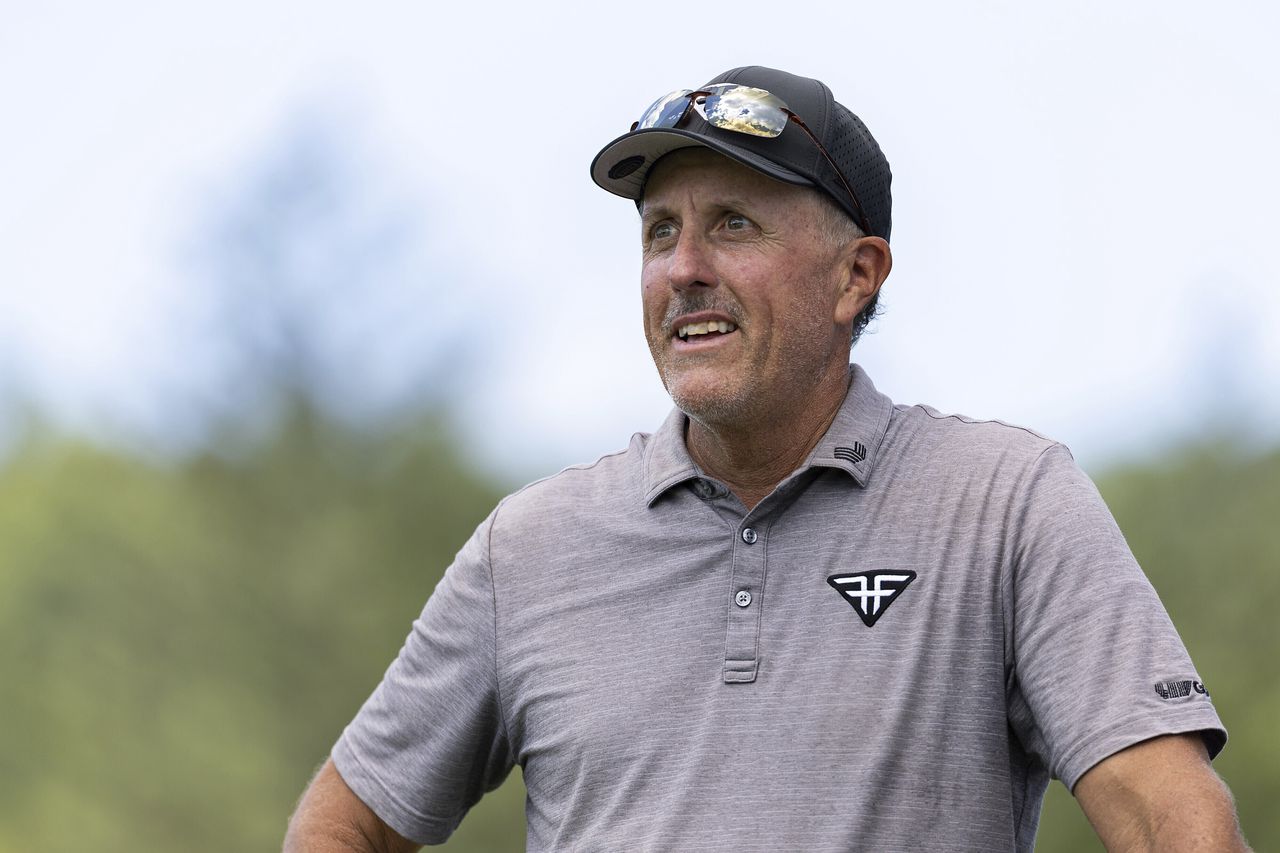 Phil Mickelson says heâs done gambling after wagering a billion dollars