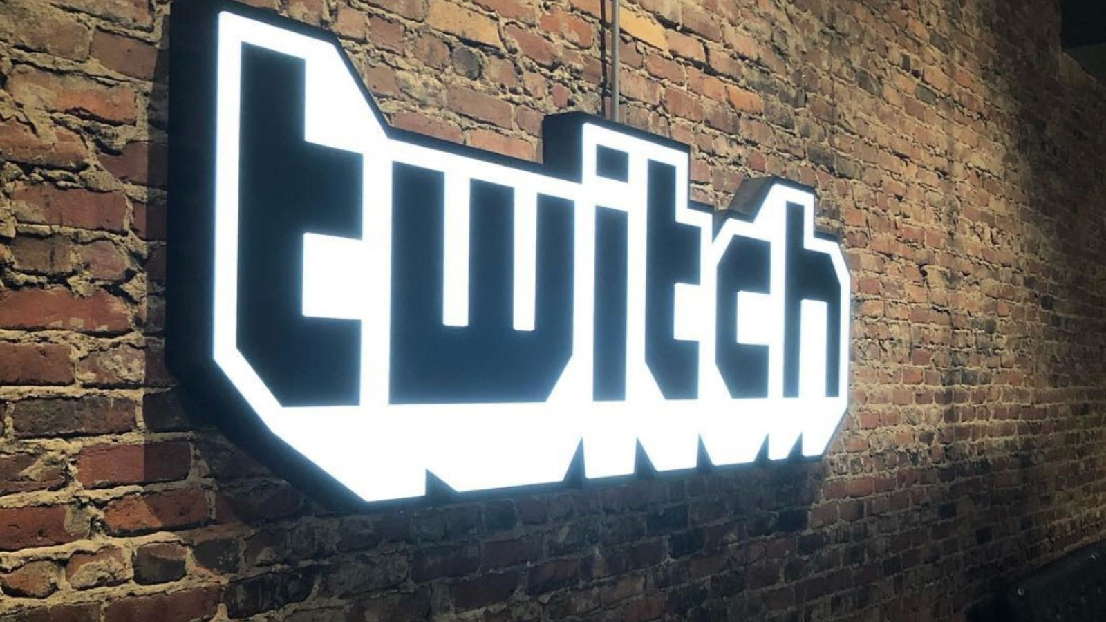 Twitch streamer fined by gambling authority for promoting illegal gambling site - Dexerto