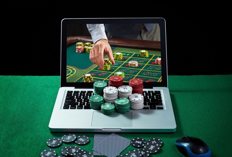 Online Gambling Apps Exploit Teens, Prompting Calls For Action - ARAB TIMES - KUWAIT NEWS