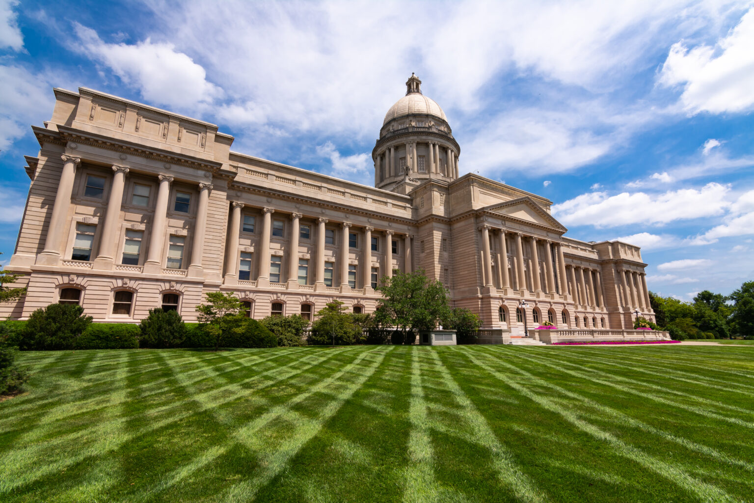 Spending to lobby Kentucky legislature hit all-time high in 2023, spurred by gambling bills - Kentucky Lantern