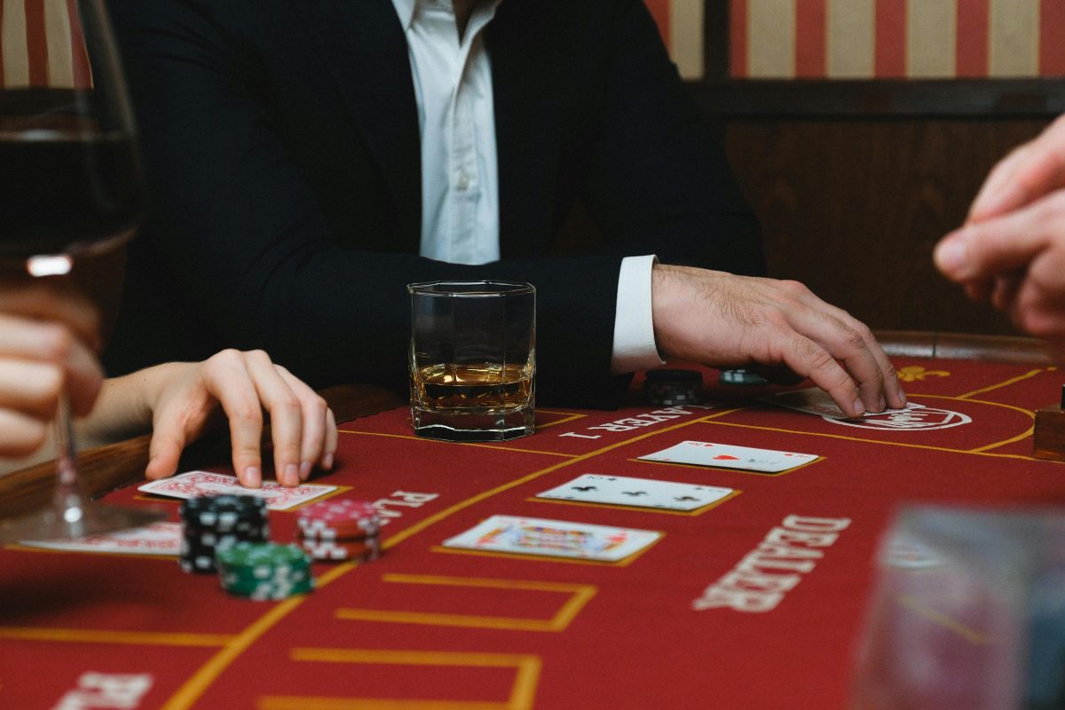 Gambling in Latin America: Trends, Regulations, and Entertainment | Sounds and Colours