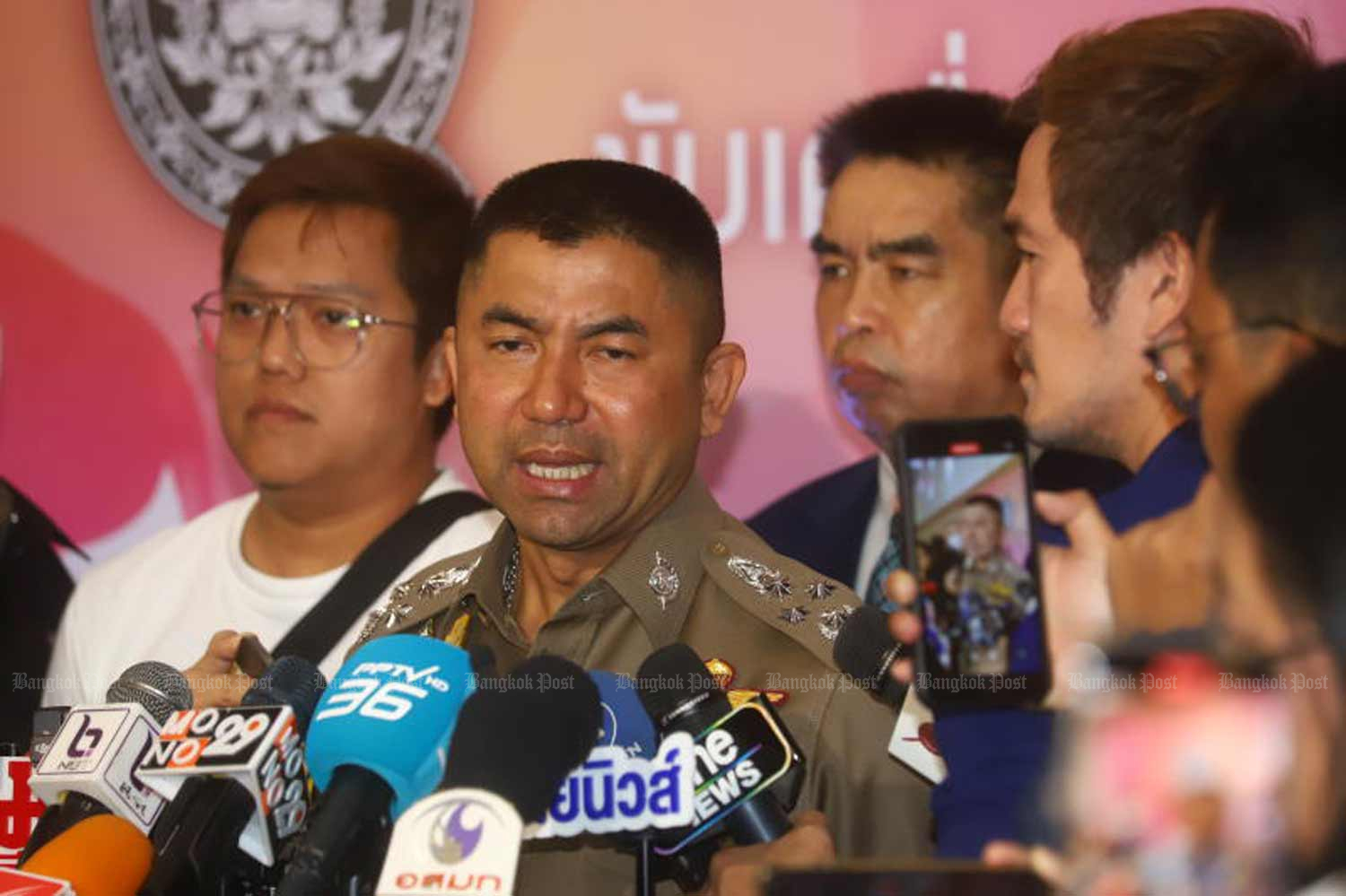 Deputy police chief again denies gambling involvement