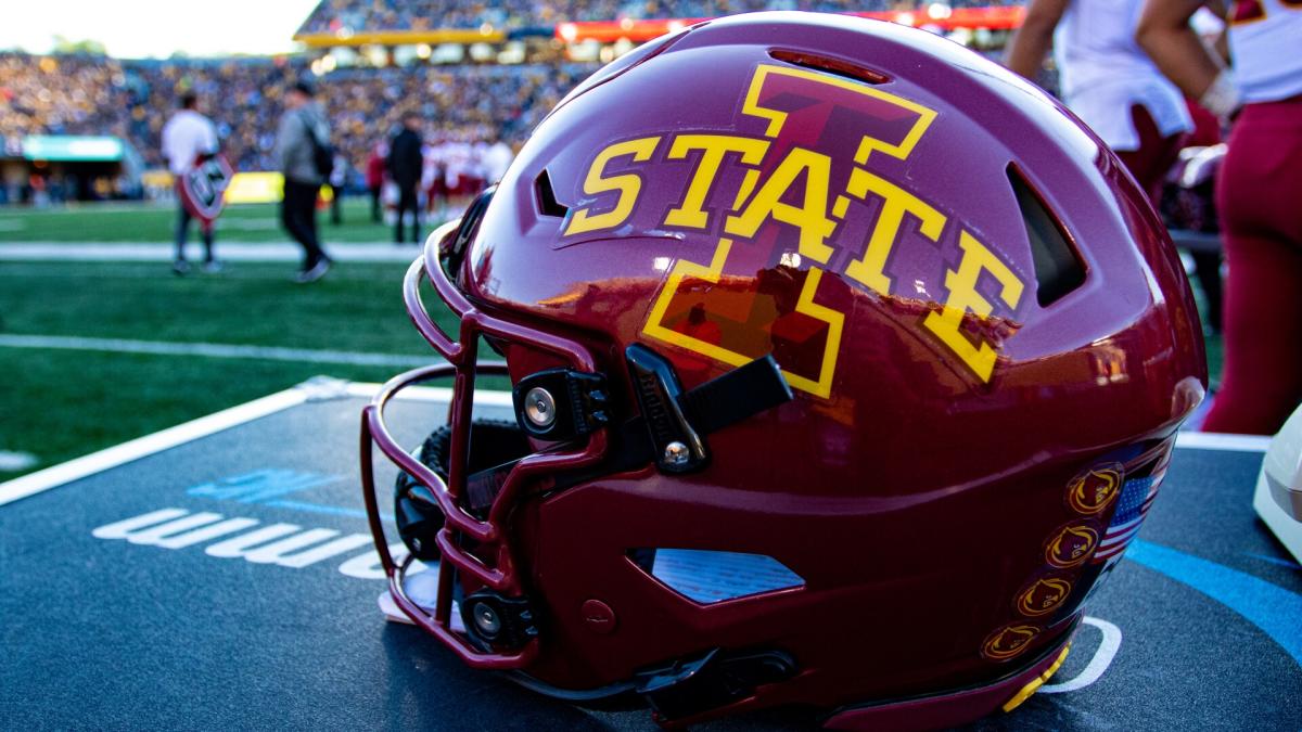 Gambling charges against Iowa State athletes will be dismissed, due to mobile tracking overreach