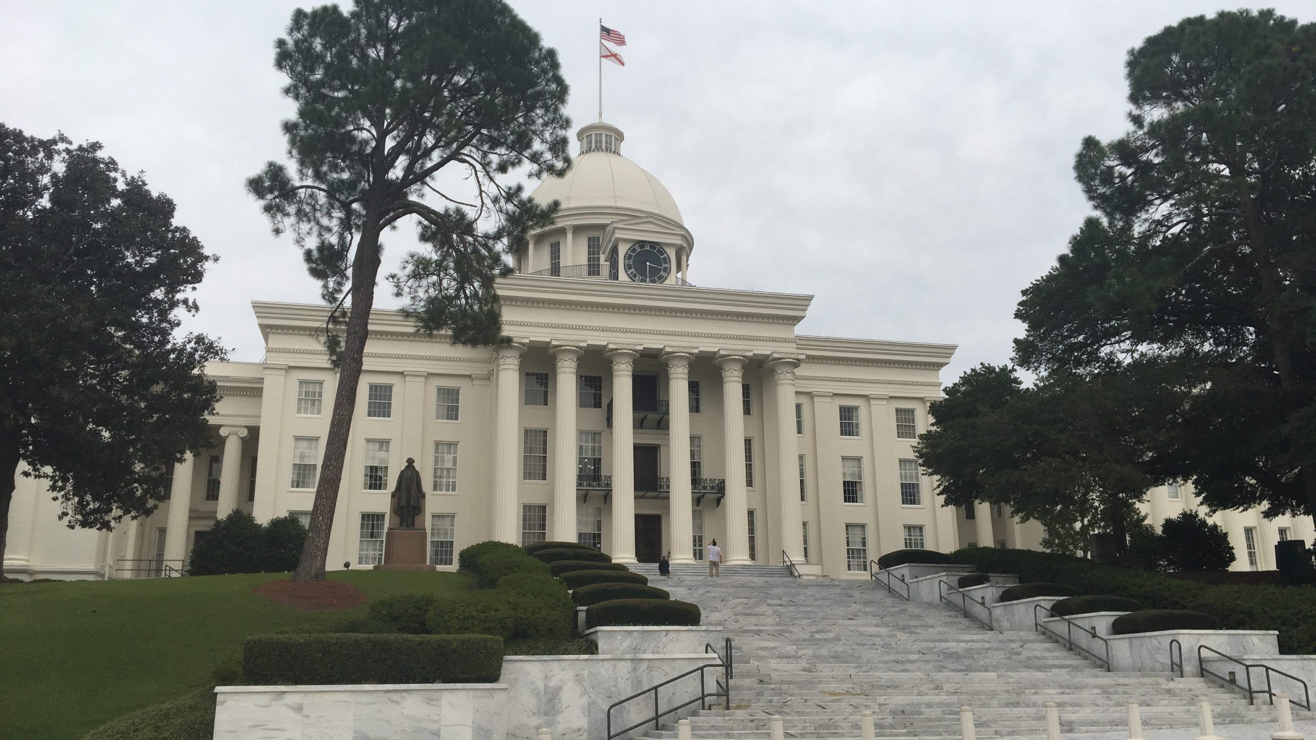 Gambling, ethics bills fall short as legislative session ends