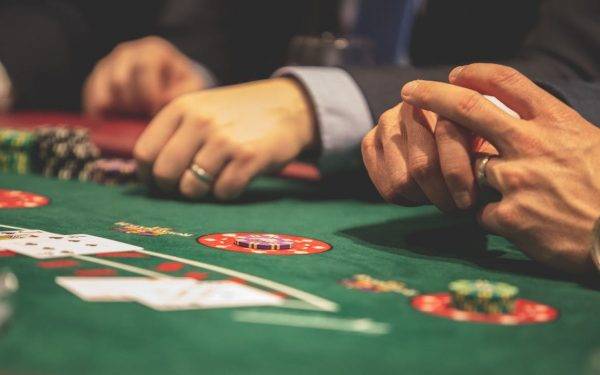Inside the high stake world of celebrities who love gambling 