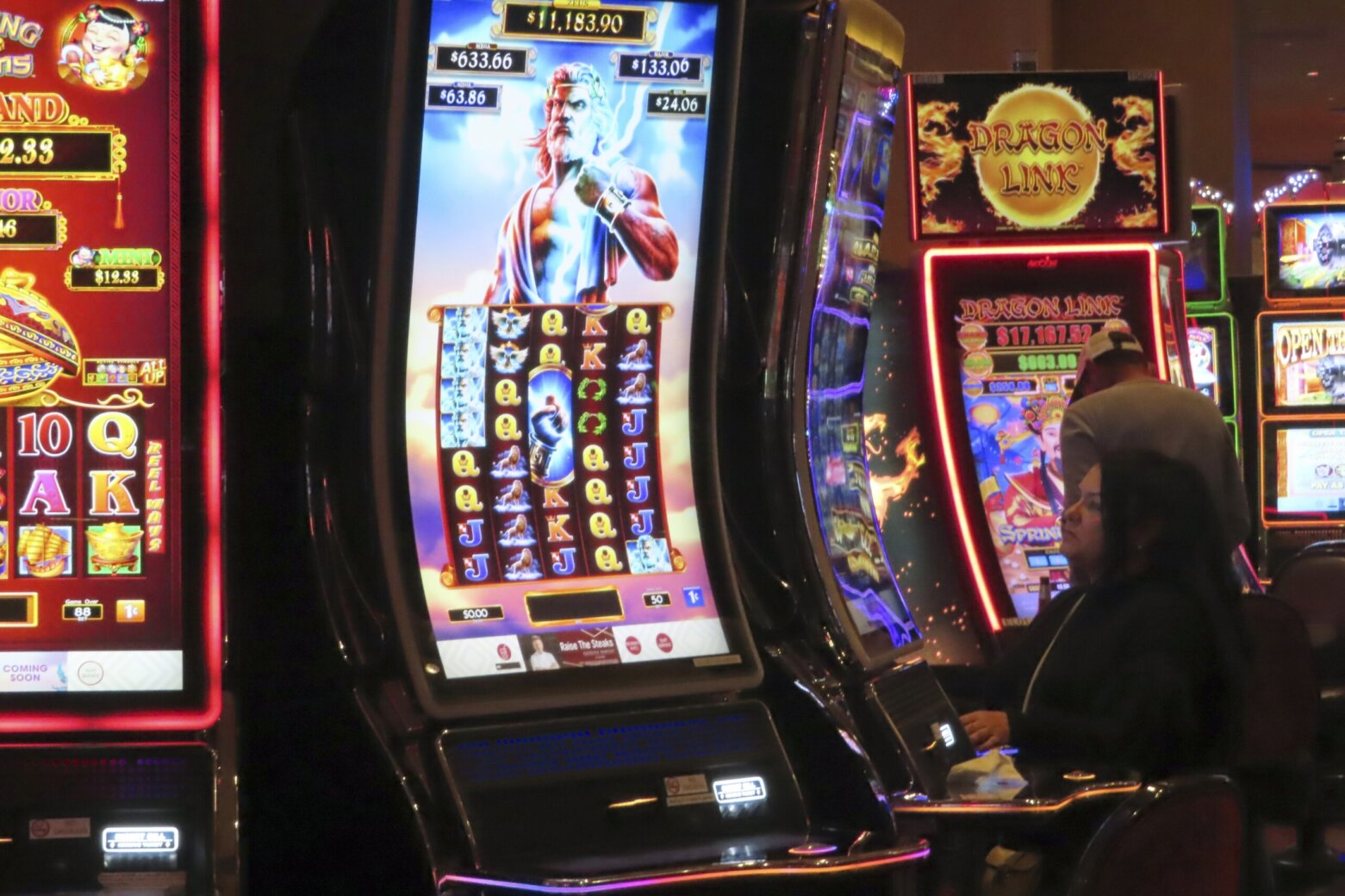 MGM National Harbor gambling revenue down 10% - WTOP News