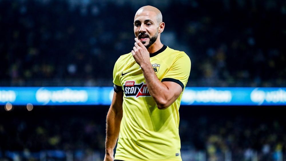 Topscorer El Kaabi verrast ook Amrabat: "Heel knap"