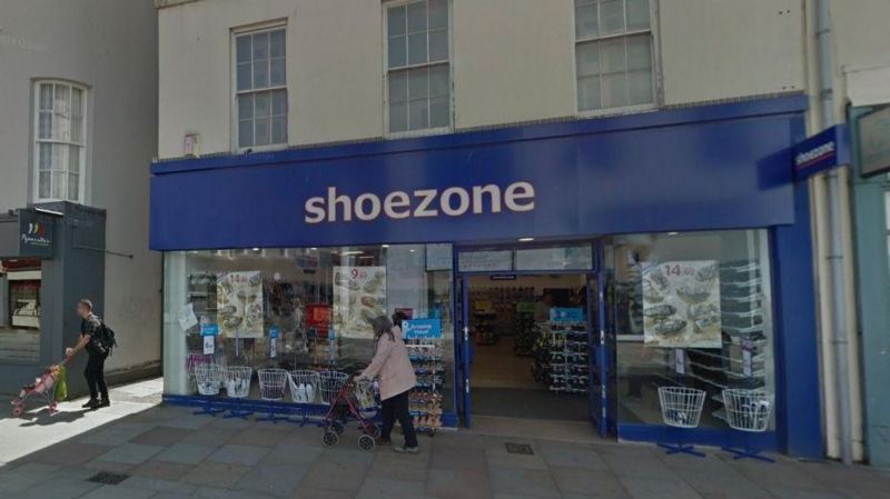 Cheltenham shoe shop to become adult gambling centre