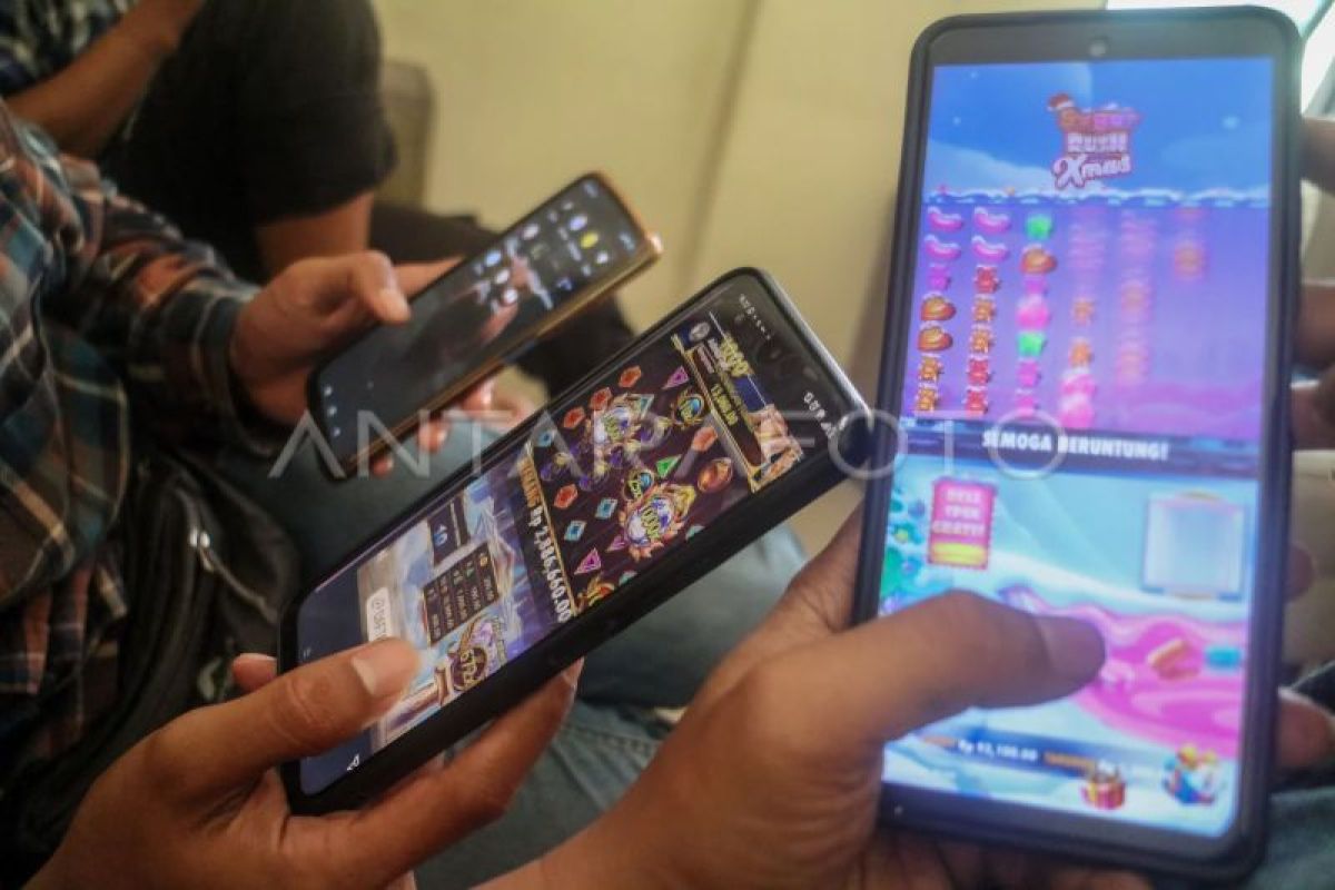 Indonesia urges Telegram to crack down on online gambling content