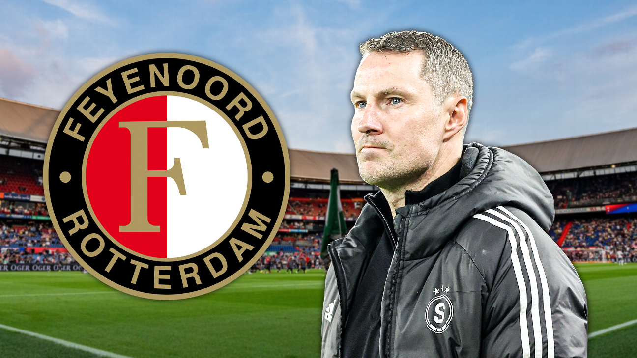Technische staf Feyenoord rond na presentatie Deense en Zweedse assistent