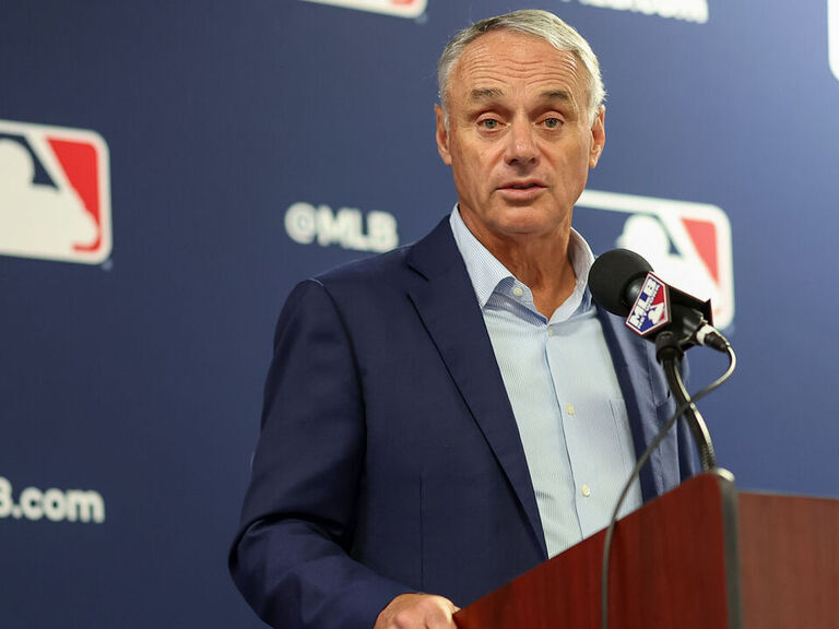 MLB considering actions to protect players from gambling threats