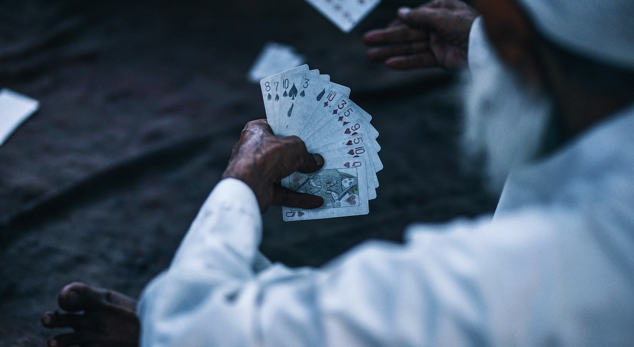 Illegal Gambling Den Discovered in Casandrino