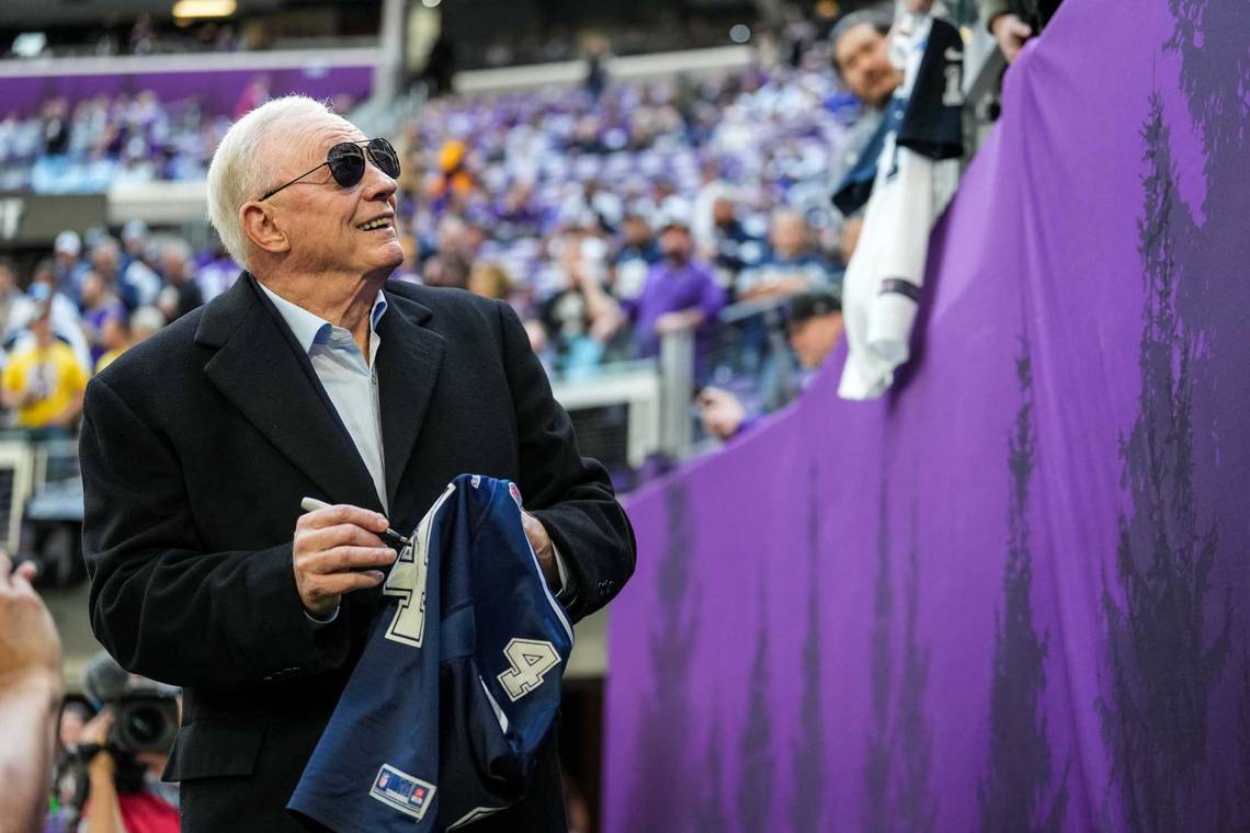 What will come 1st for Jerry Jones: A Super Bowl title, or legalized gambling in Texas?