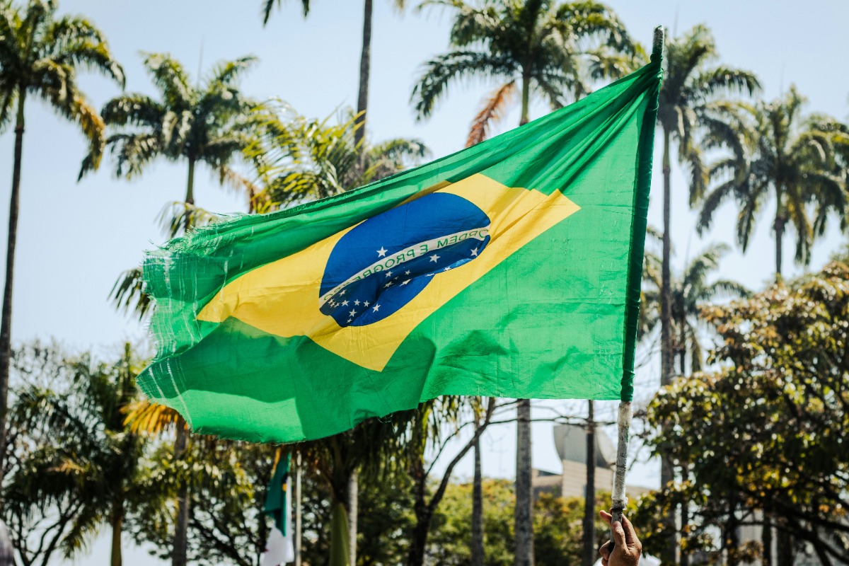 Santander report presents conflicting data on how gambling has impacted consumer finances in Brazil