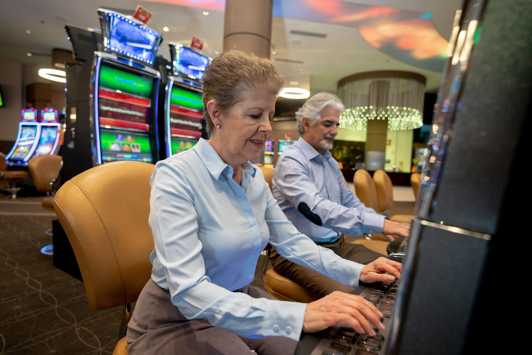 Dear Abby: How do I tell my elderly, gambling-addicted aunt she can’t move in?