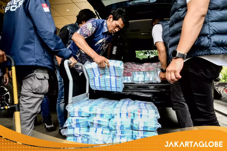 Police Seize Rp 73 Billion, 16 Cars, and Luxury Items from Gambling Syndicate