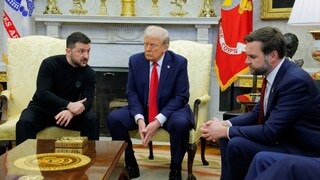 On Camera, Trump Rebukes Ukraine's Zelenskyy In Heated White House Talks: 'You're Gambling With World War 3' - News18